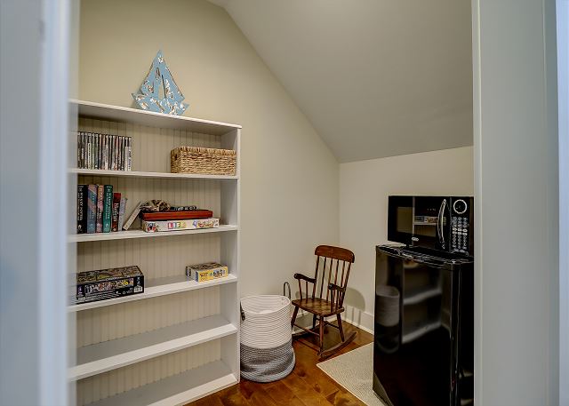 2nd Floor Mini Fridge and Microwave