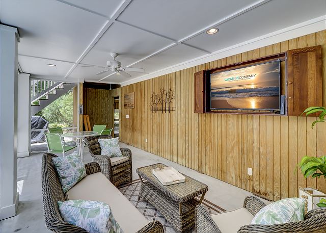 Pool Level Screened Porch