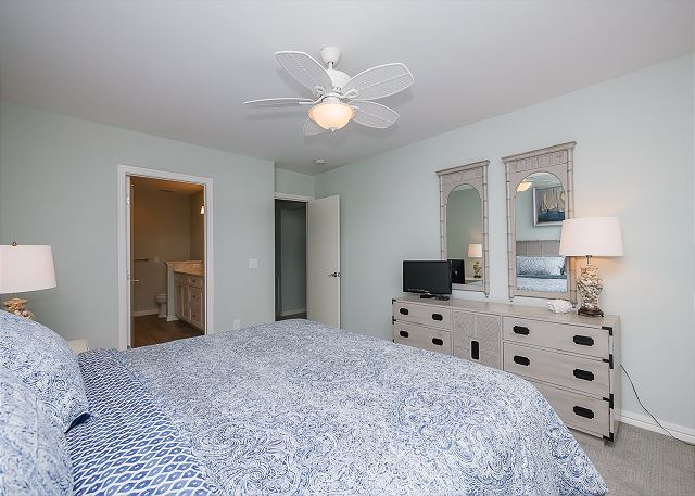 3rd Floor King Suite