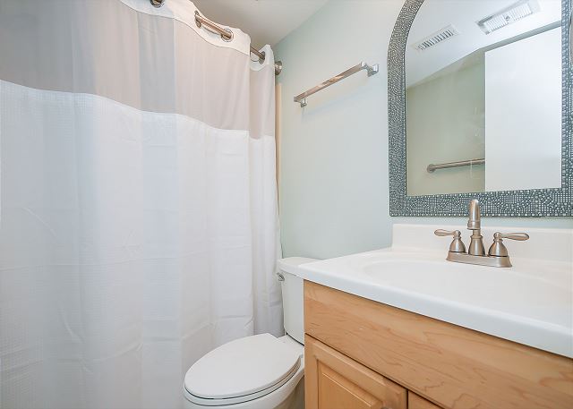 1st Floor Hall Full Bathroom