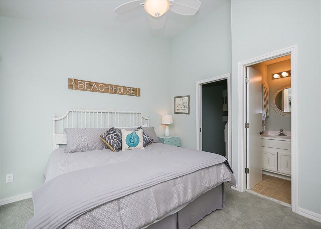 3rd Floor King Suite
