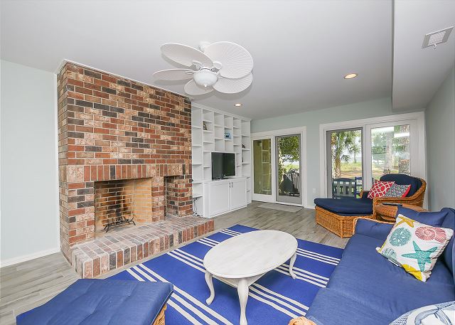 1st Floor Living Area