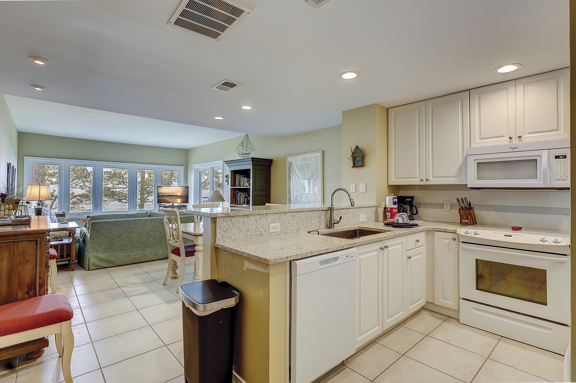 1833 Beachside Tennis | Photo 11