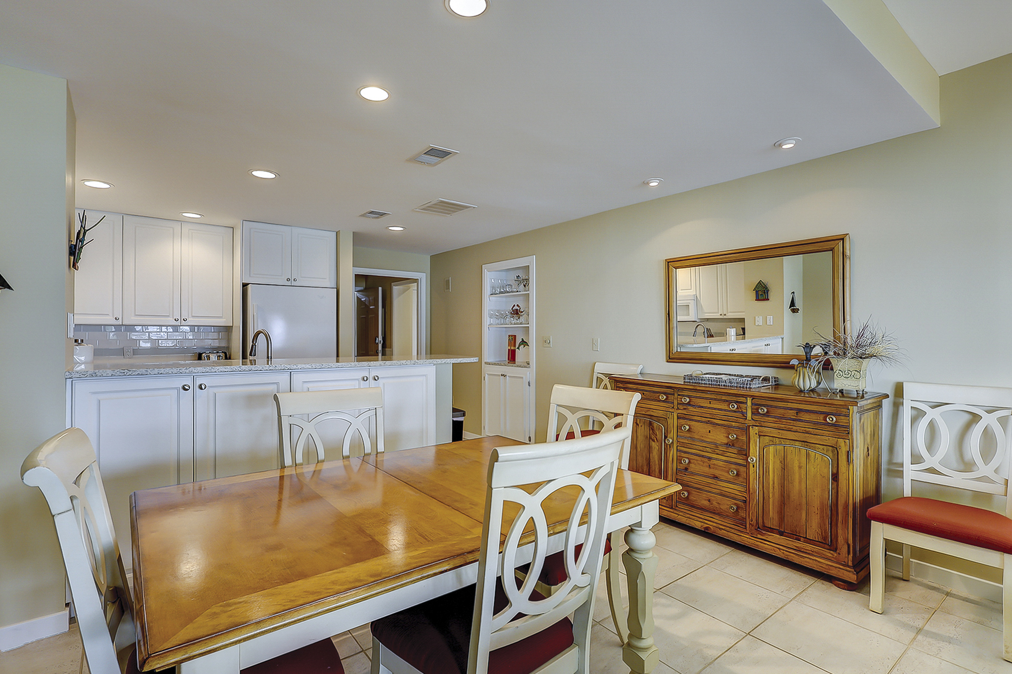 1833 Beachside Tennis | Photo 9