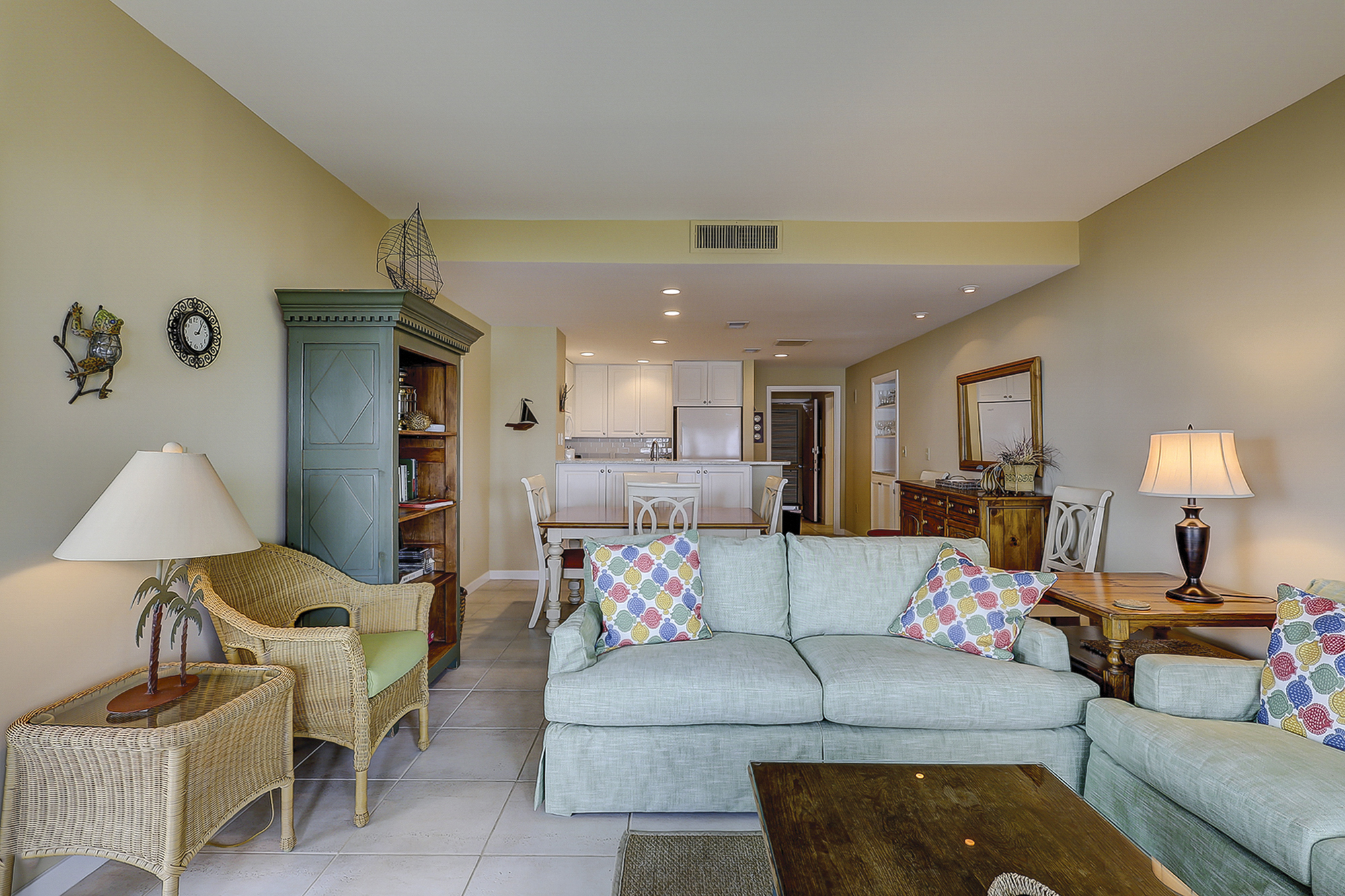 1833 Beachside Tennis | Photo 8