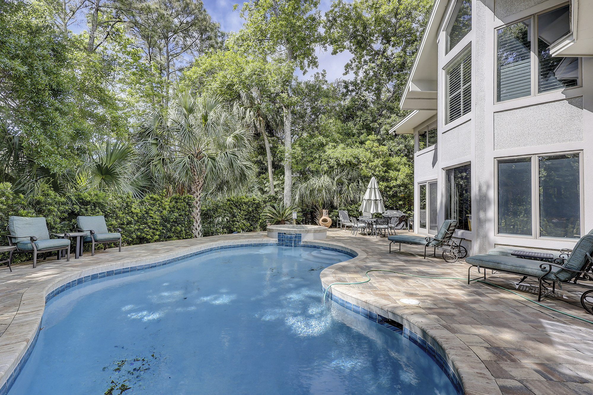 37 St George Pool Area