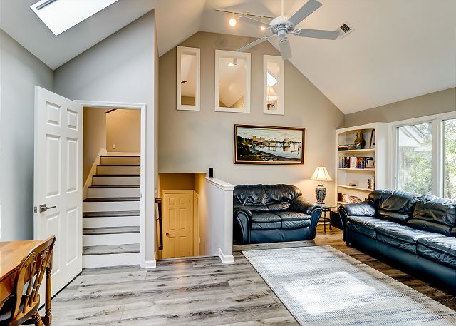 2nd Floor Living ARea