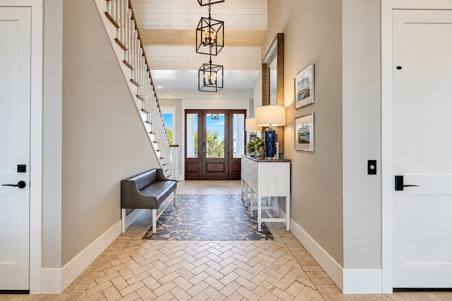 31A Dune - Front Entry