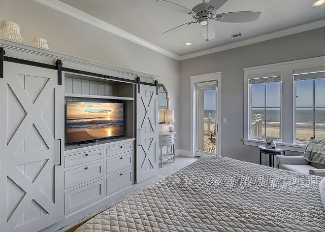 2nd Floor King Suite