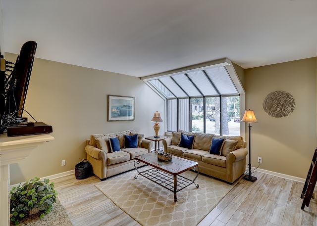 Front Living Area