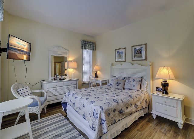 Queen Suite