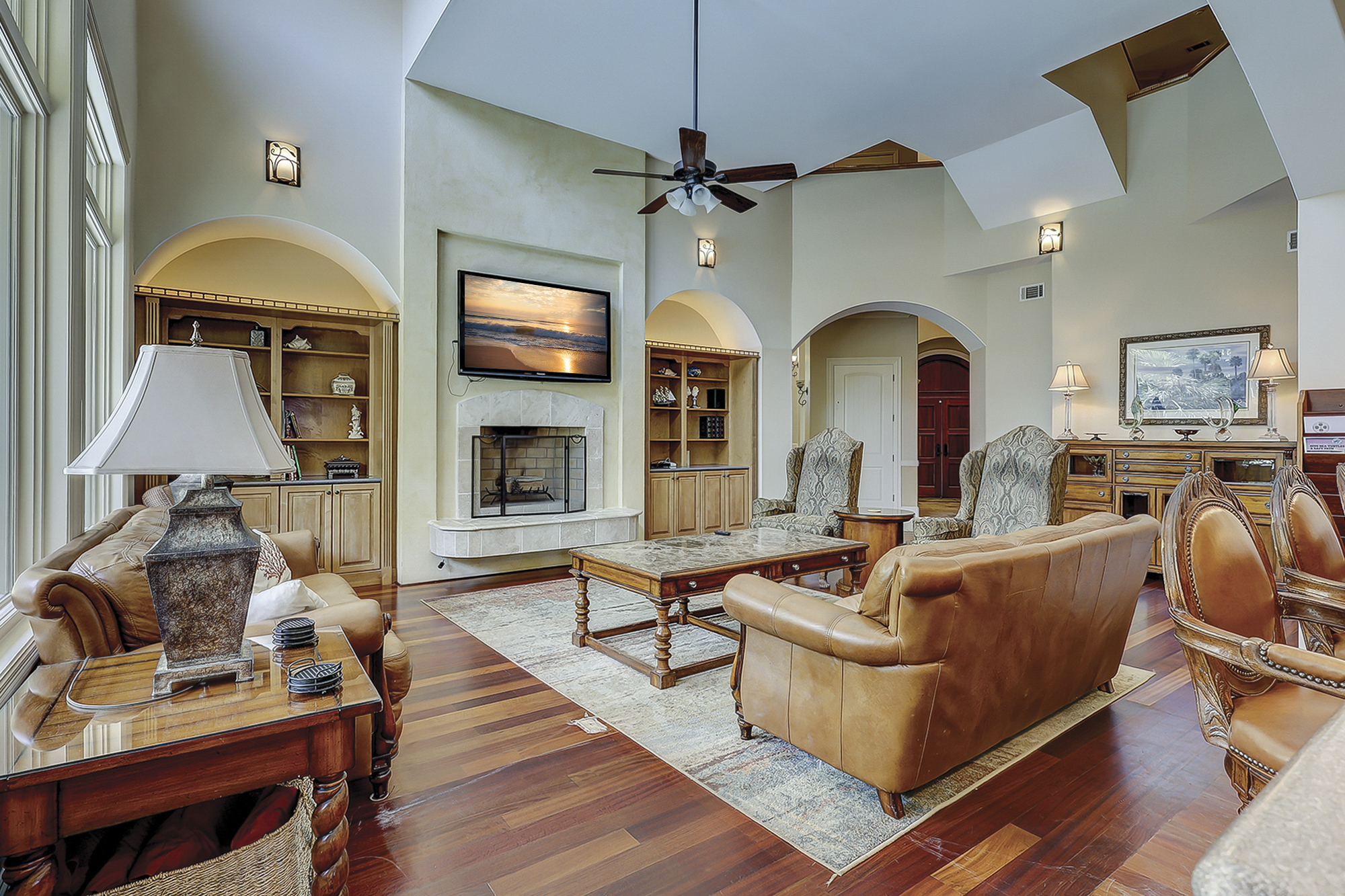 19 Pelican | Photo 11