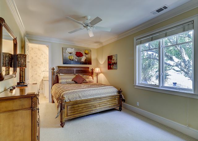 2nd Floor King Suite
