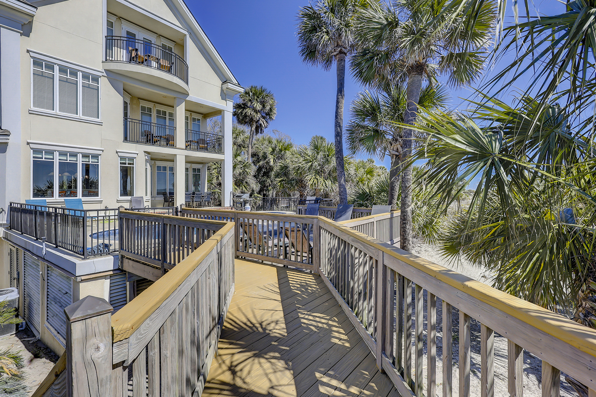 5 Roadrunner | Photo 13