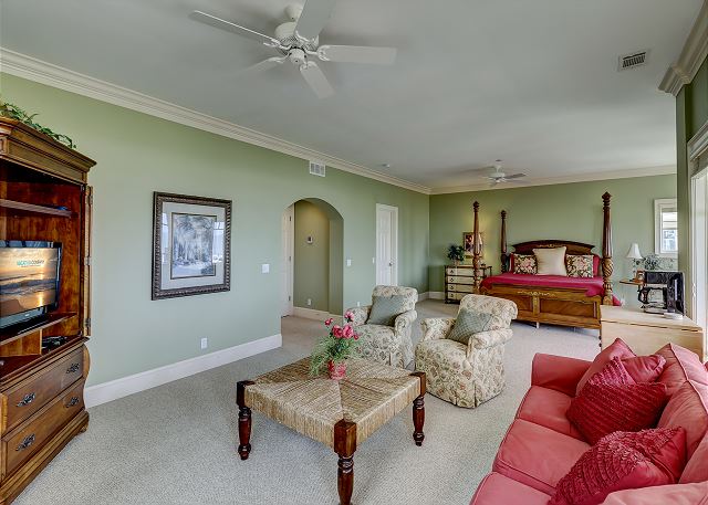 2nd Floor King Suite