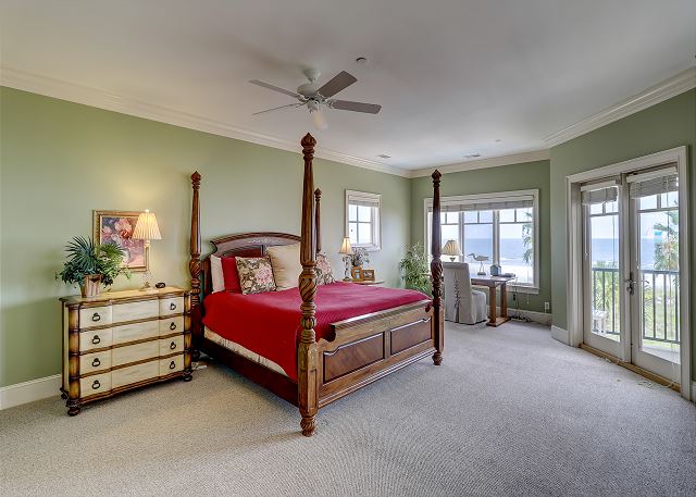 2nd Floor King Suite