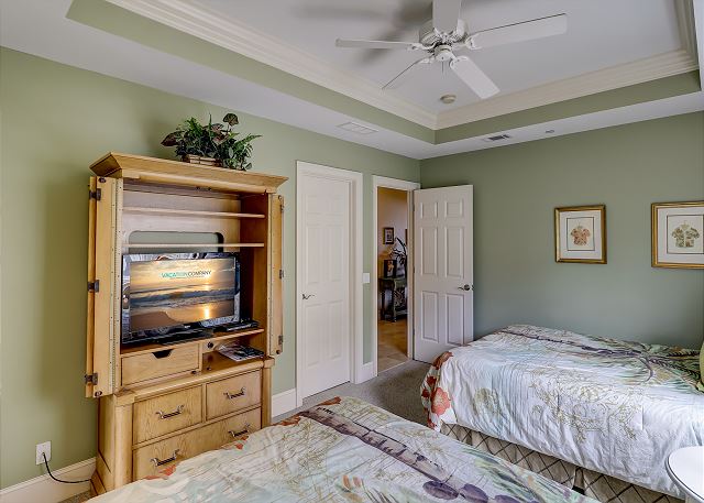 Guest Suite with 2 Queen Beds
