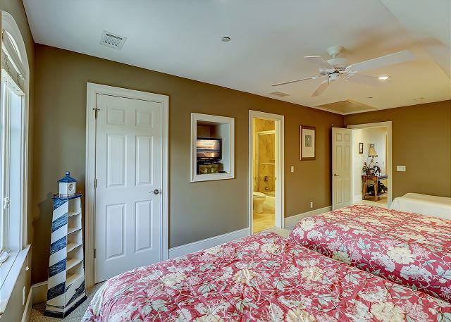 3rd Floor Guest Suite