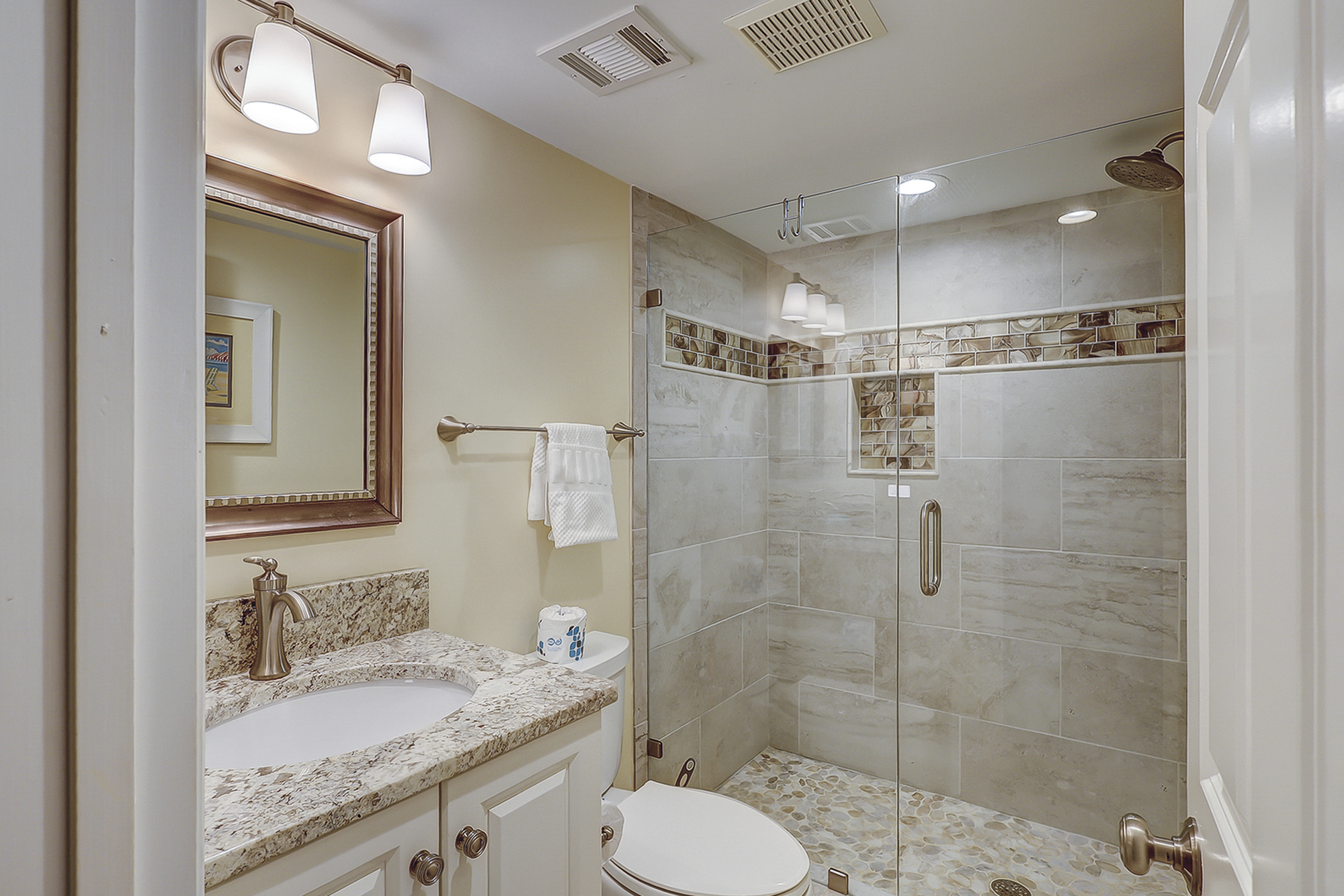 Ground Floor Full Bathroom