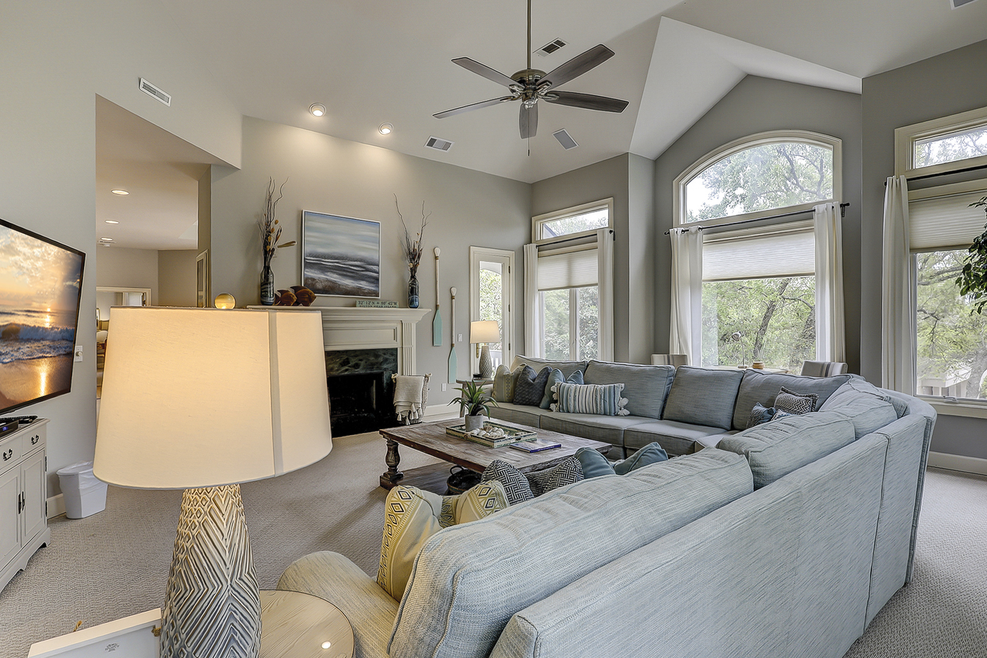 2nd Floor Main Living Area