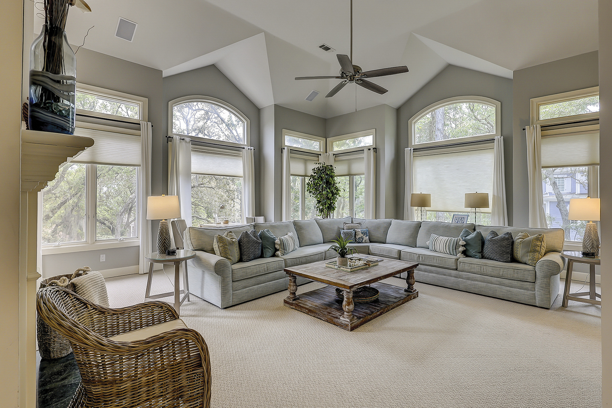 2nd Floor Main Living Area