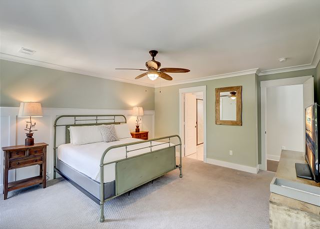 2nd Floor King Suite