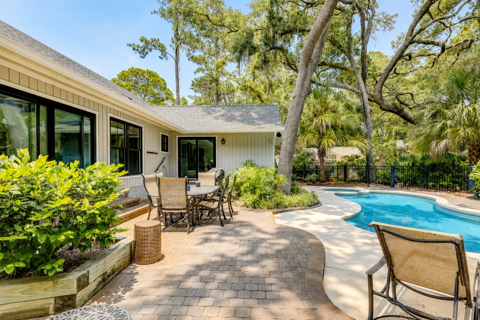 Featured Property 10 Baynard Cove