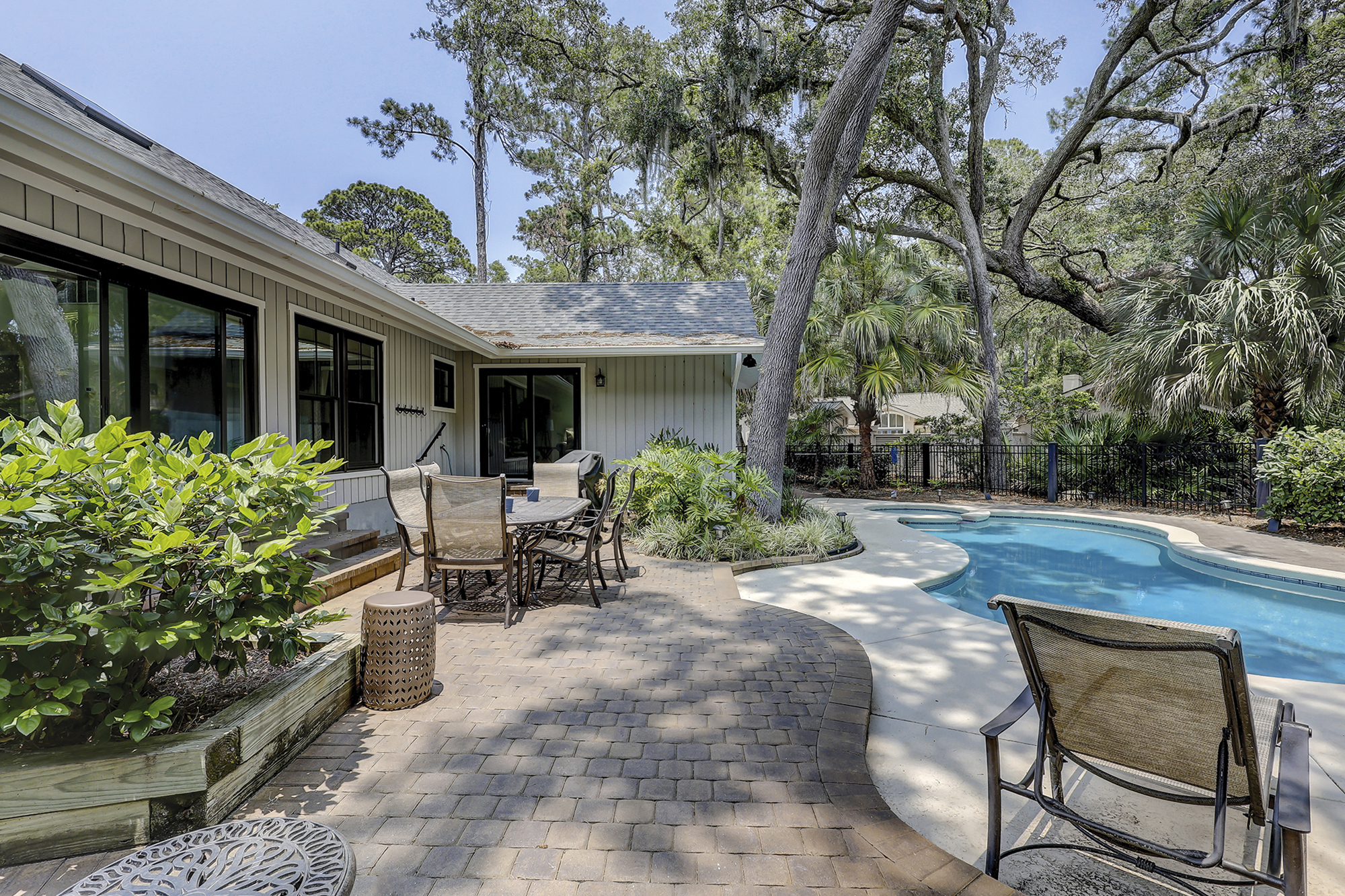 Featured Property 10 Baynard Cove