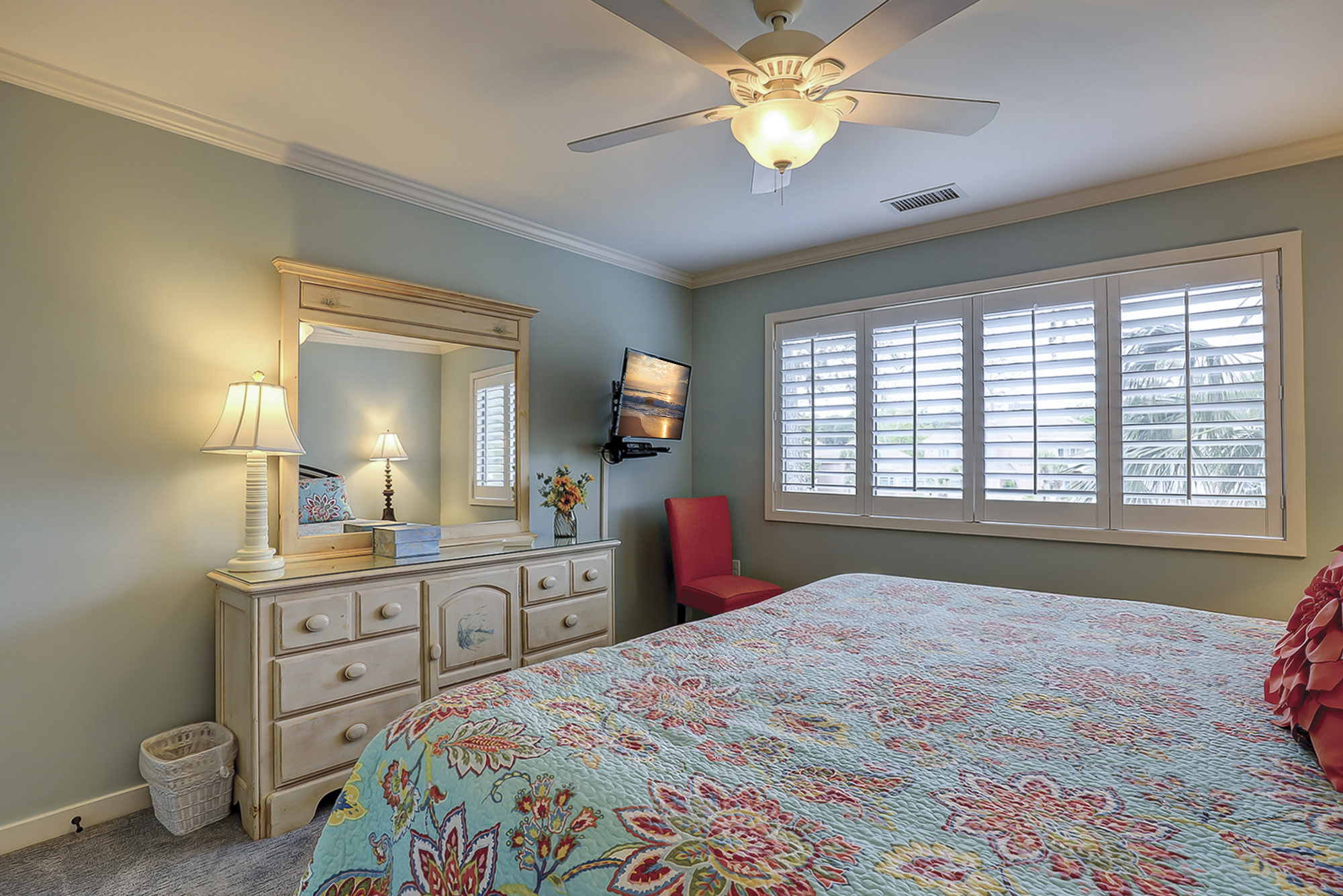 2nd Floor King Suite