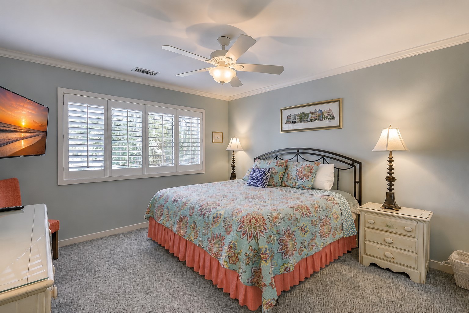 Upstairs King Suite