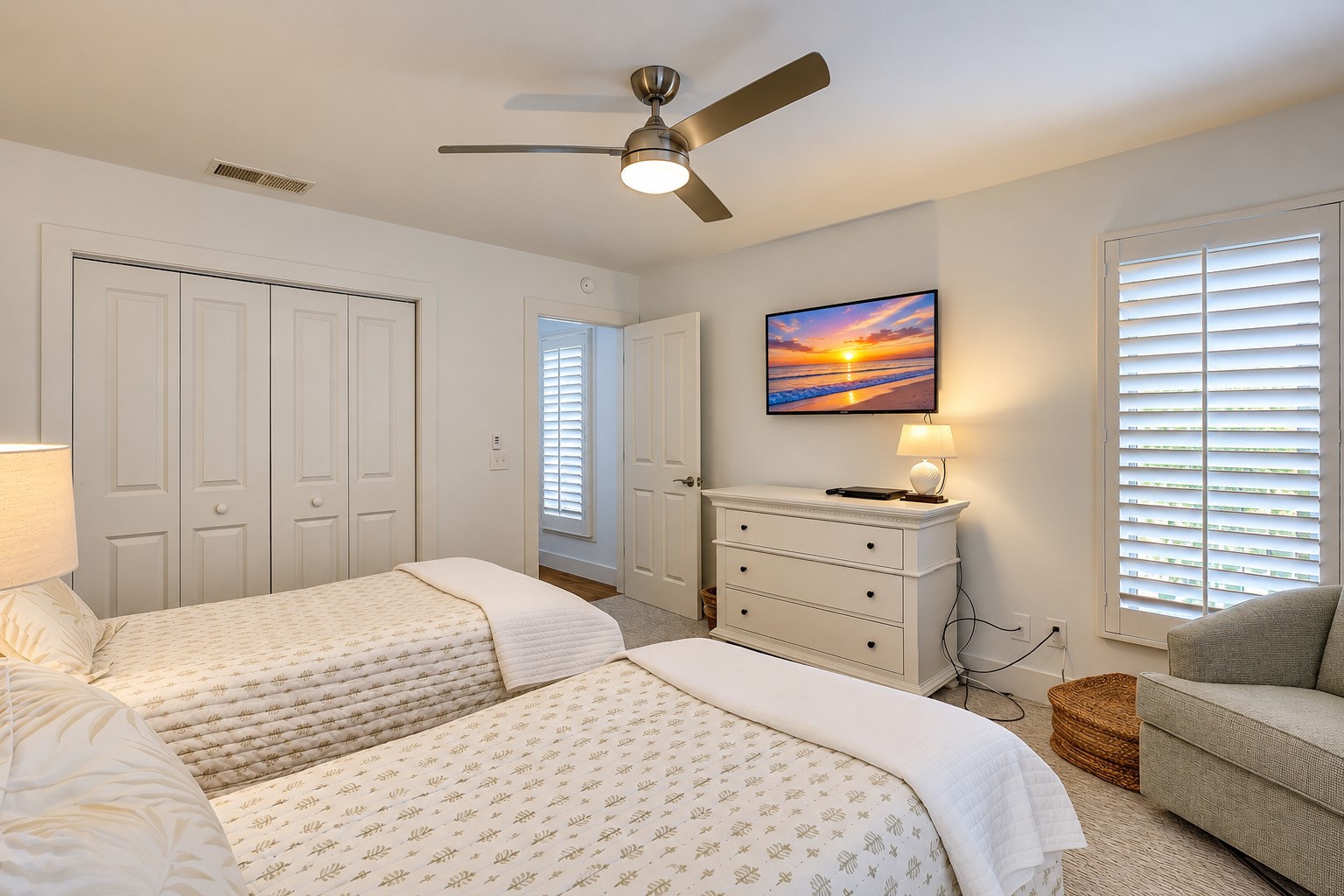 8 Turtle Lane Club - Guest Suite