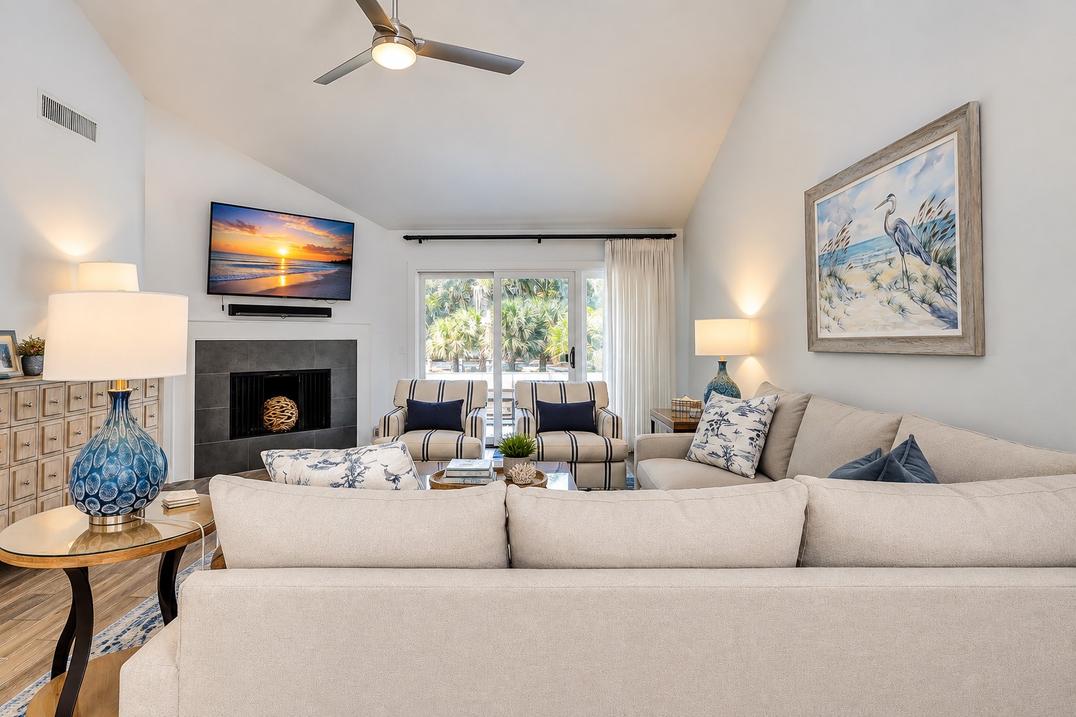 Featured Property 8 Turtle Lane Club