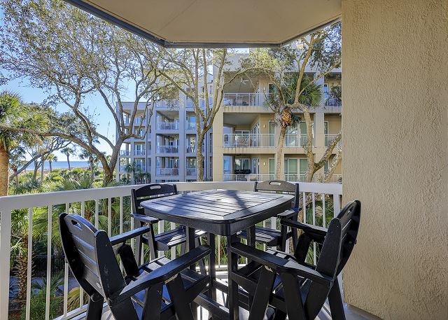 215 Barrington Court