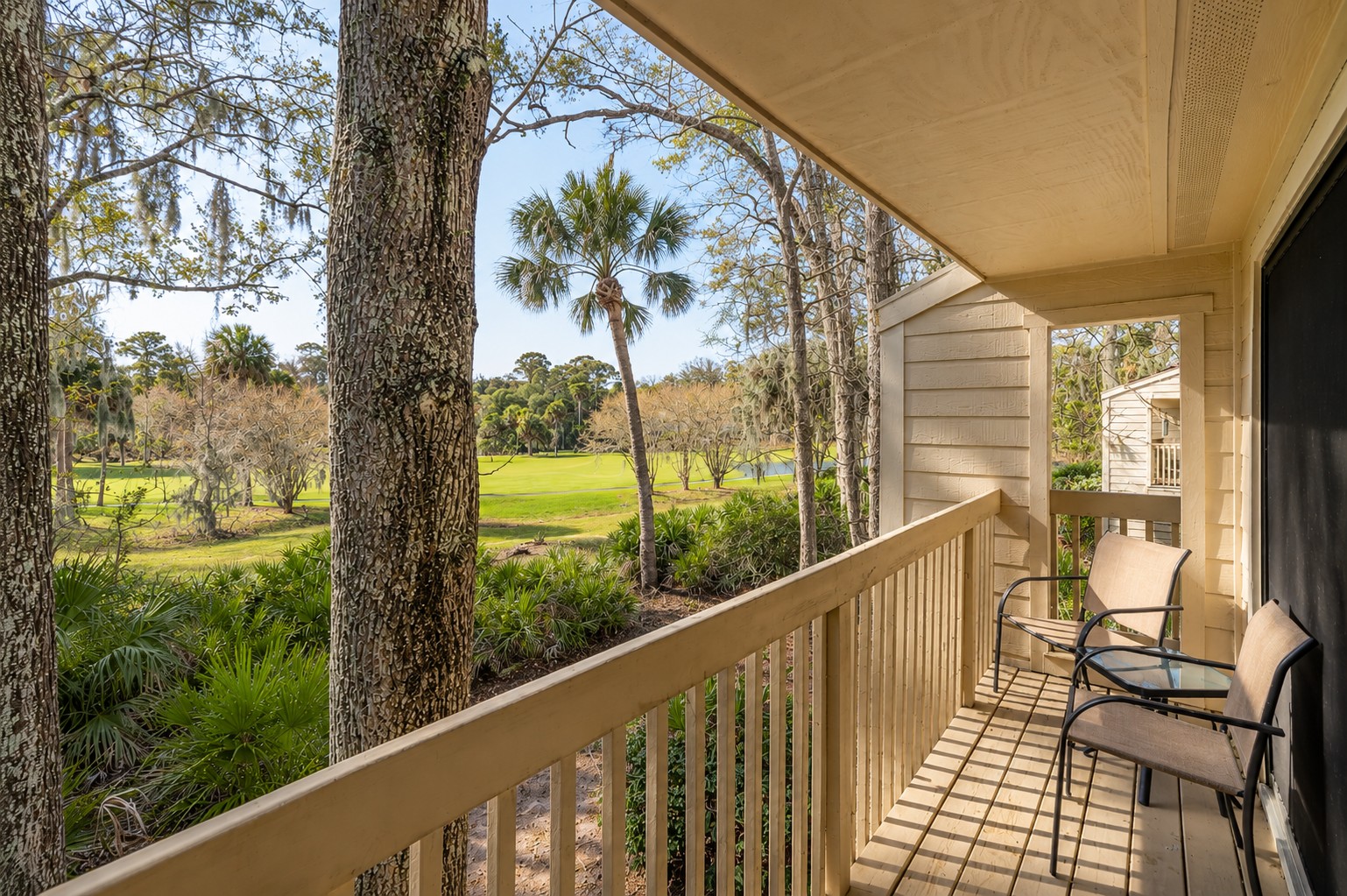2nd Floor King Suite Balcony