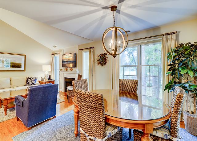 Dining/Living Area