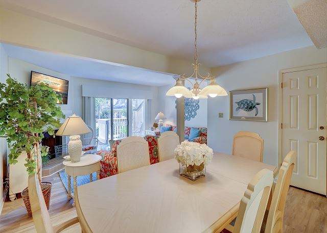 Dining/Living Area