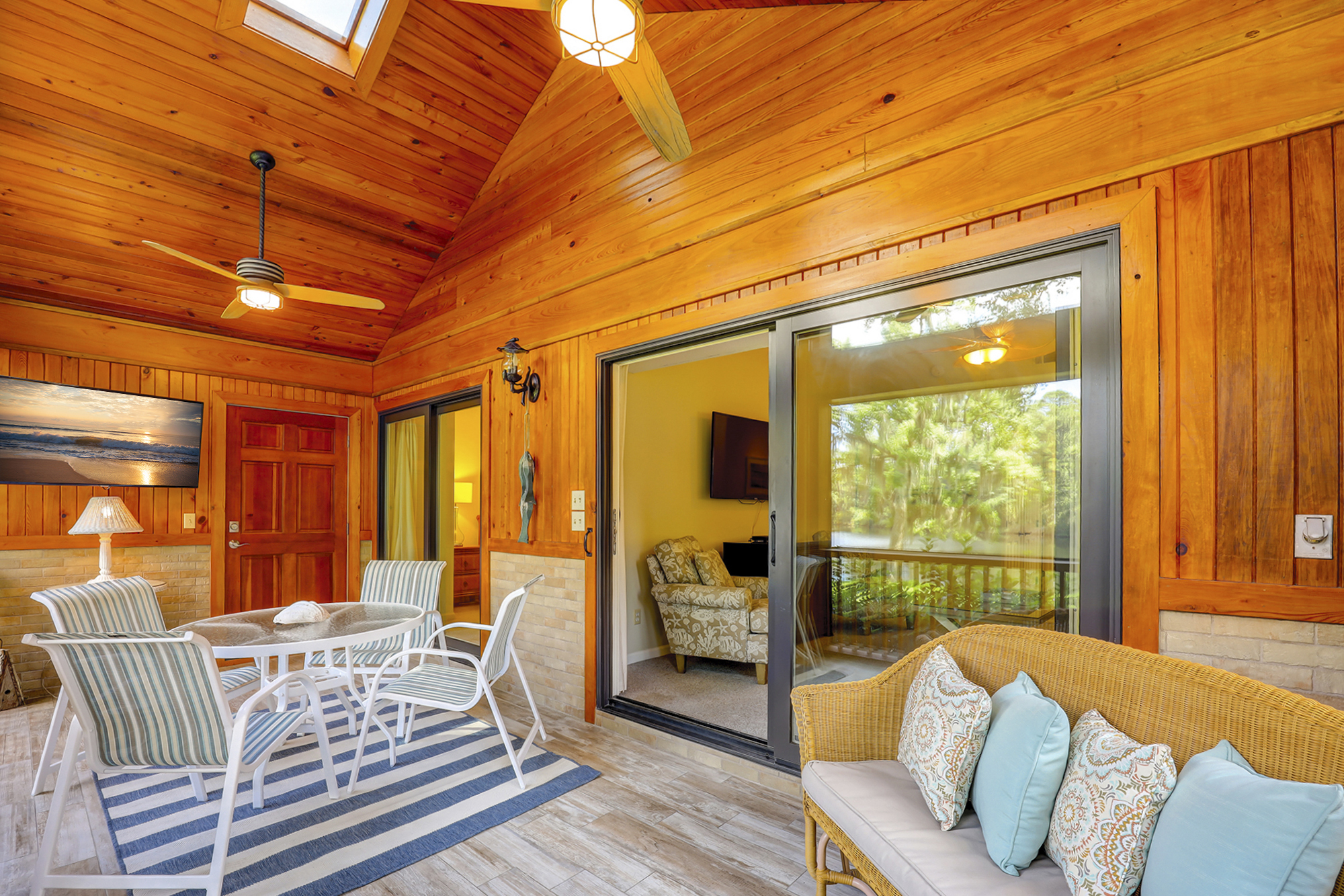 3364 Lake Forest | Photo 24