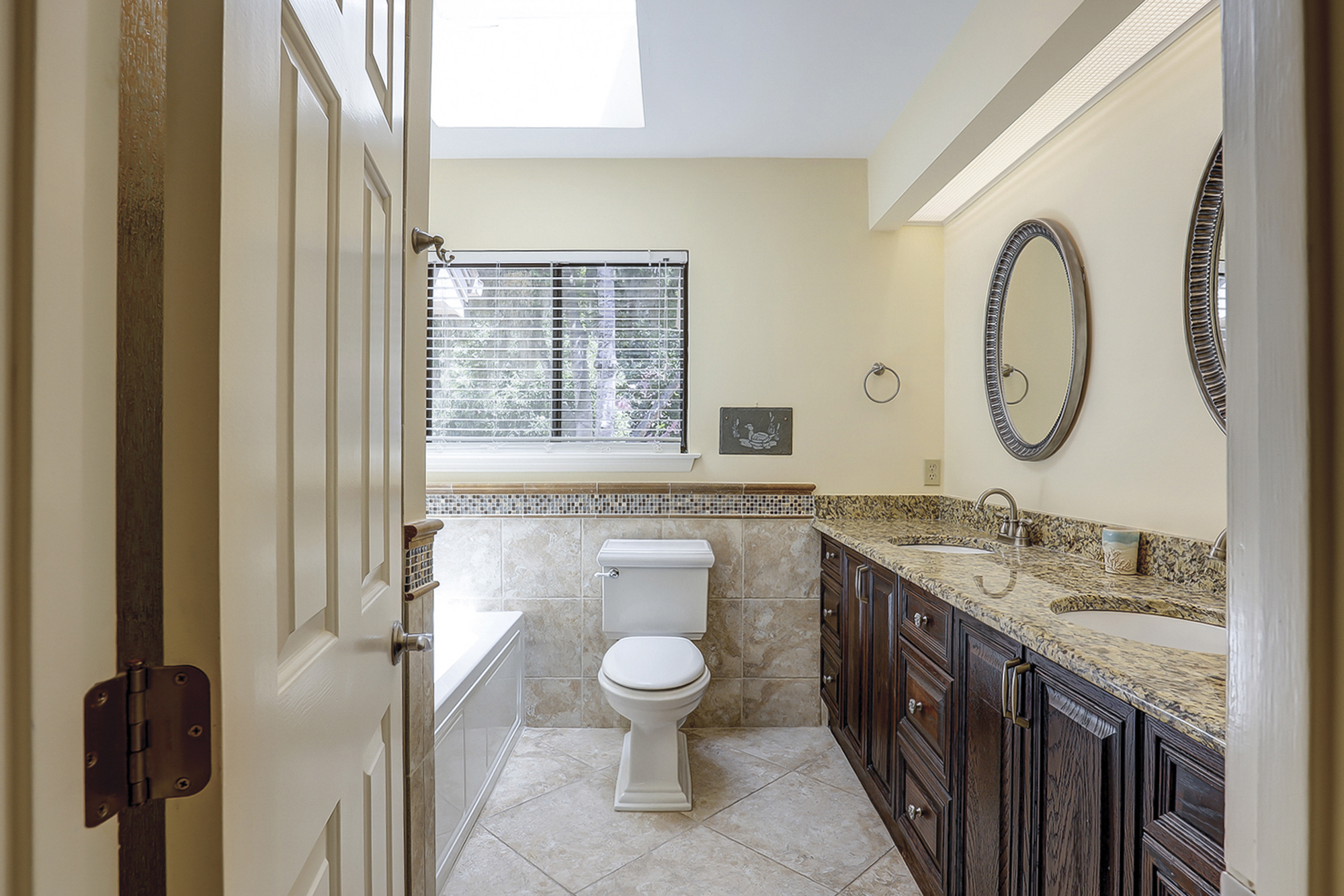 3364 Lake Forest | Photo 28