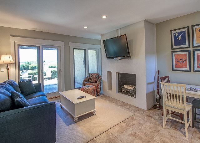 1st Floor Living Area