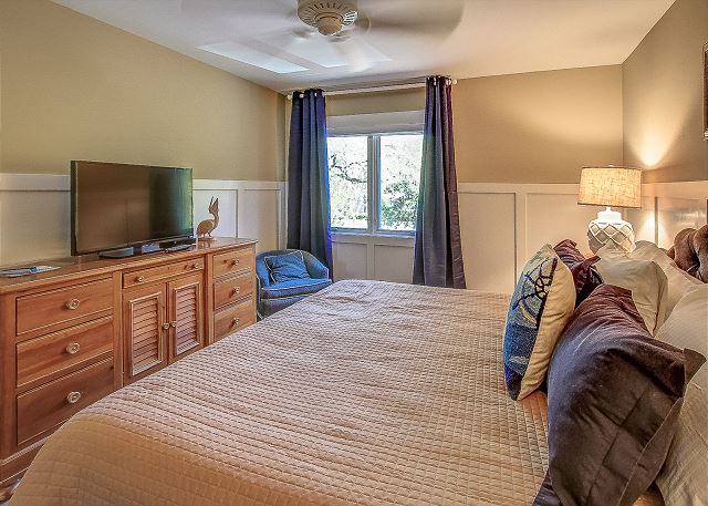 2nd Floor King Suite