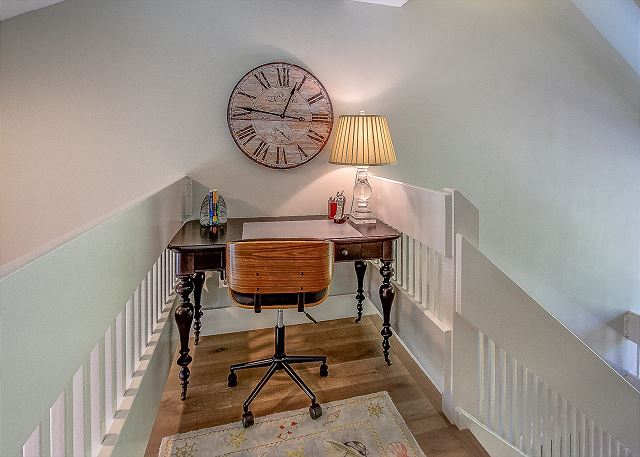 3rd Floor Landing