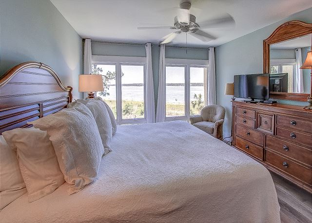 3rd Floor King Suite