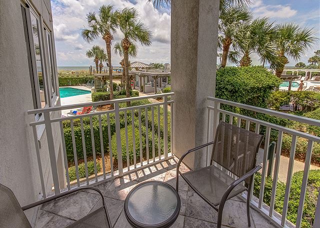 King Suite Patio