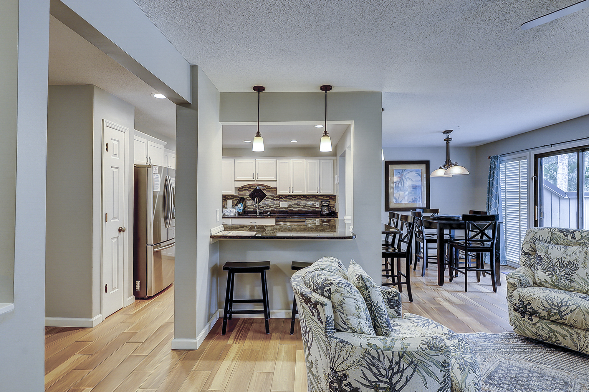 Living Room & Kitchen View