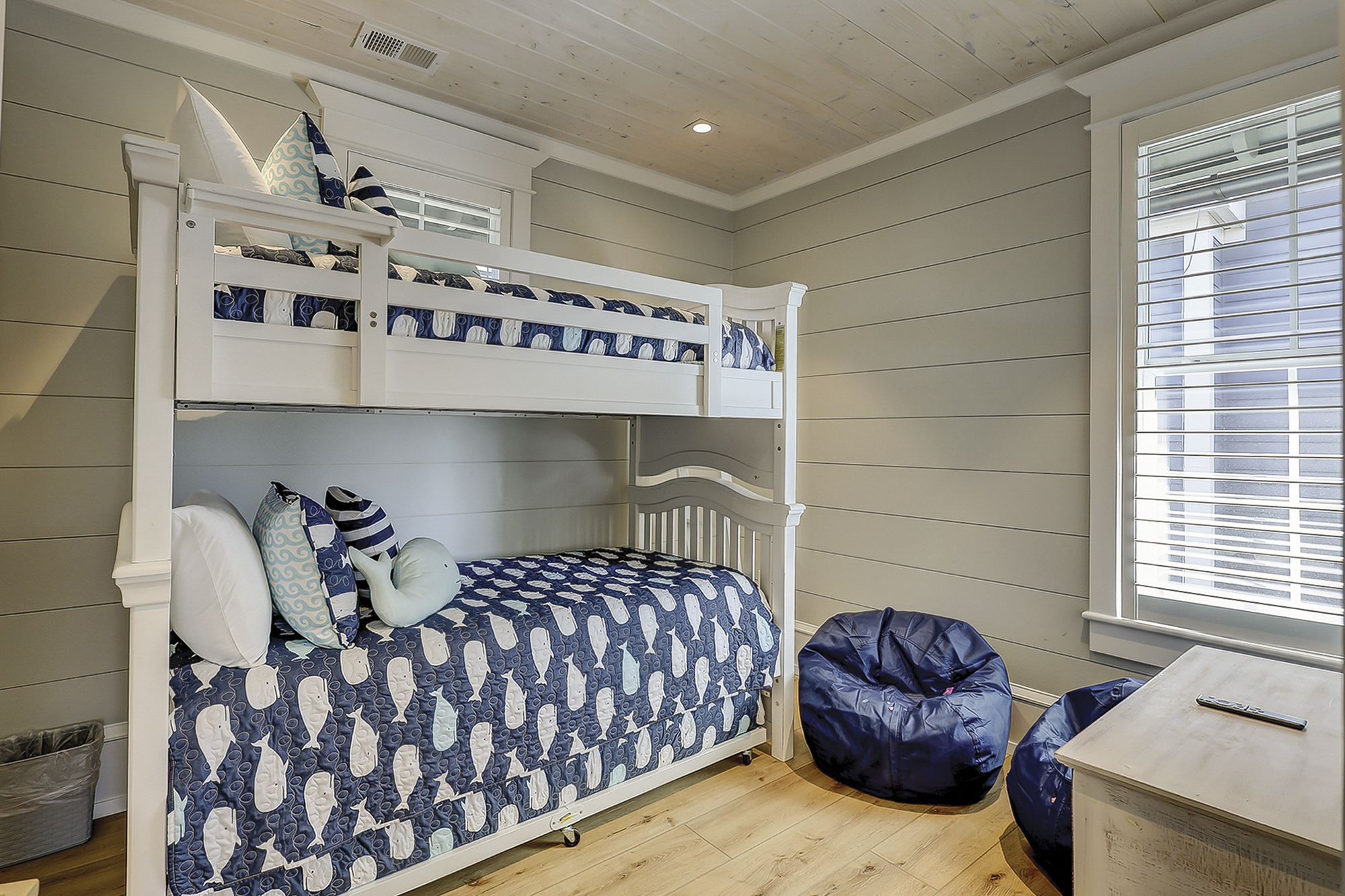 Bunk Suite - 3 Twins