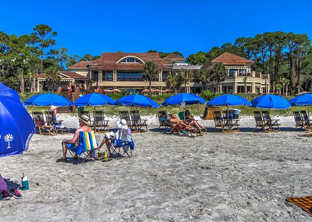Seq Pines Beach Club