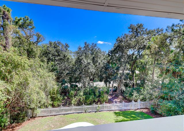 2nd Floor Queen Patio View