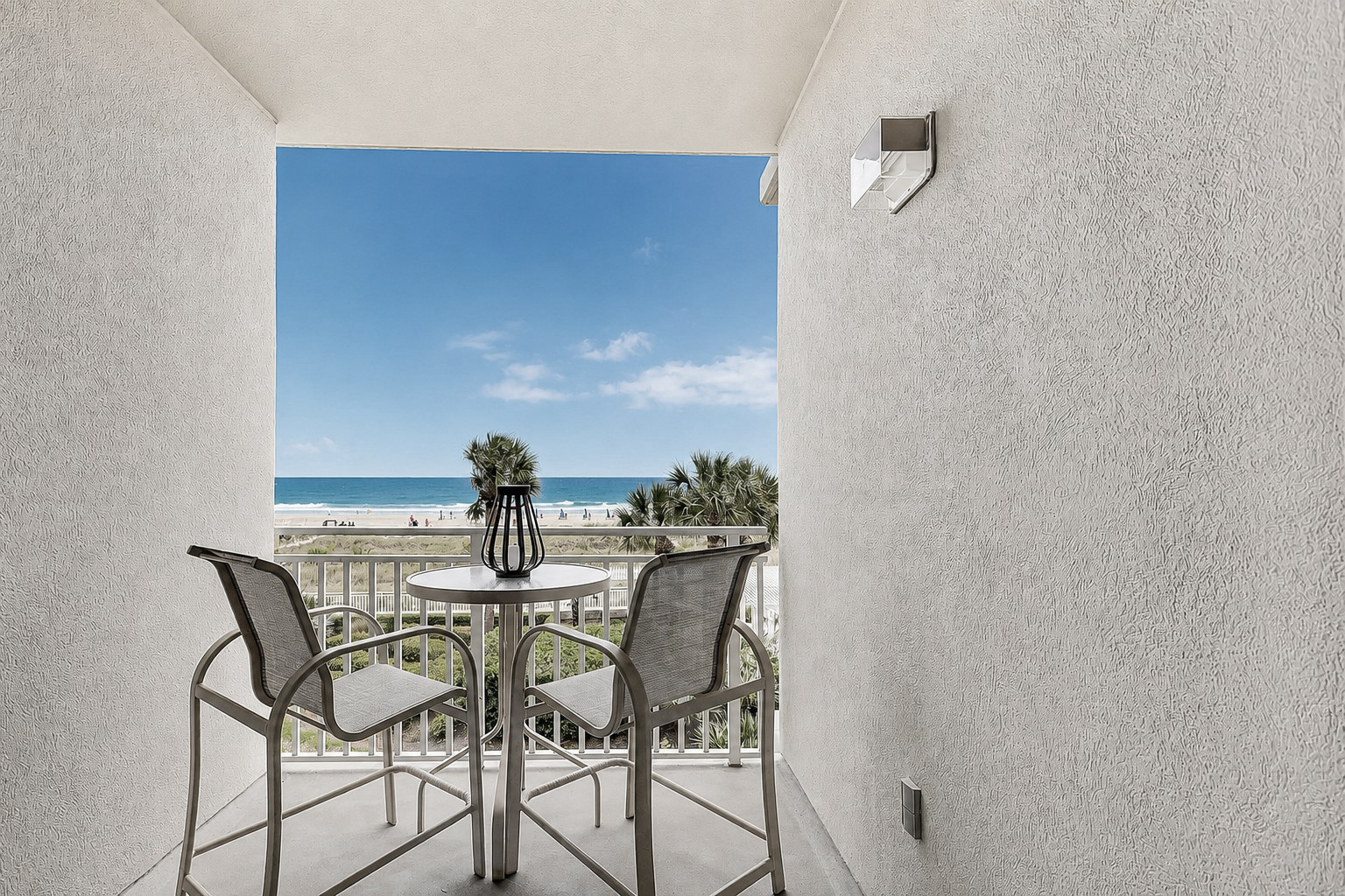 King Suite Patio