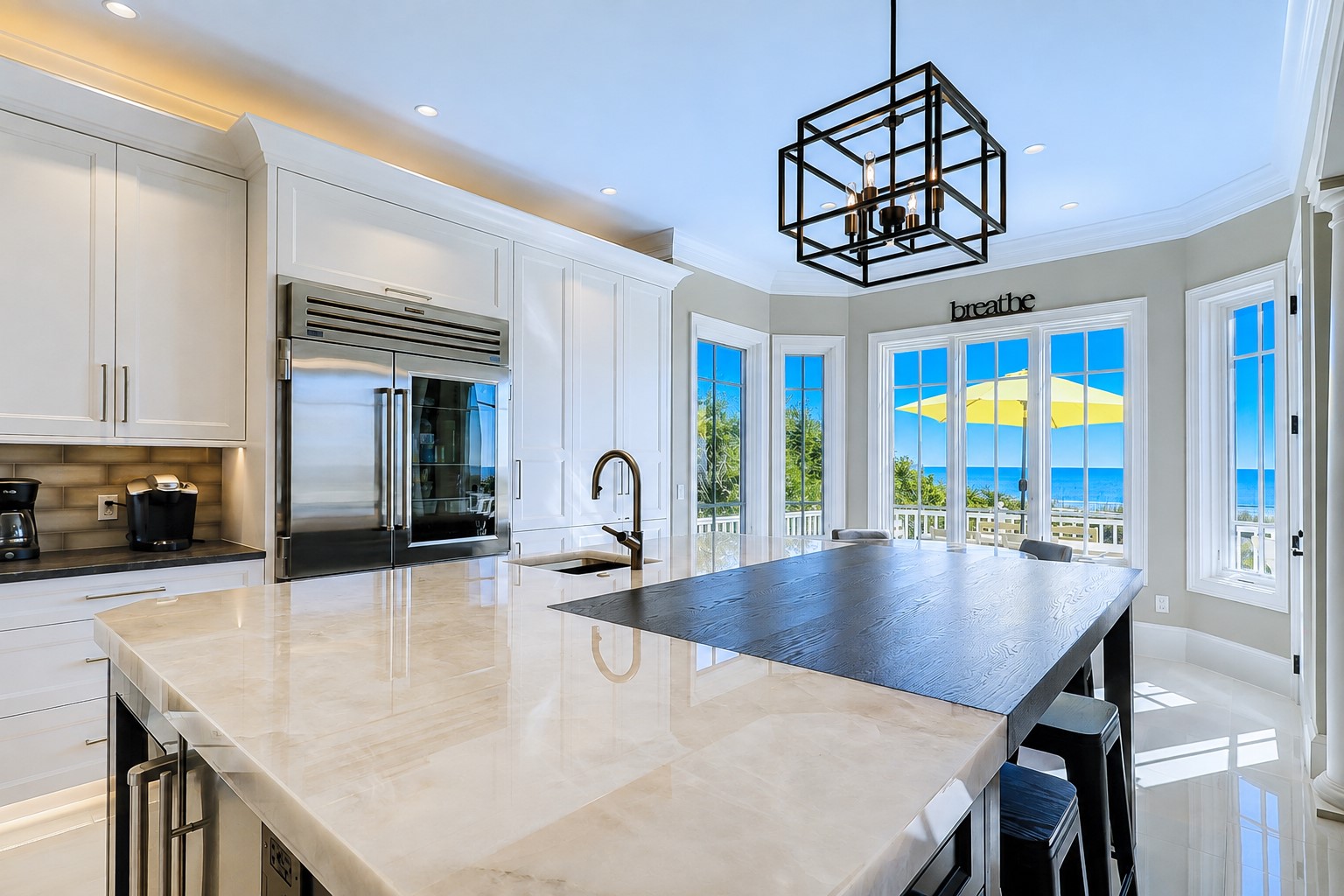 33 Dune - Kitchen