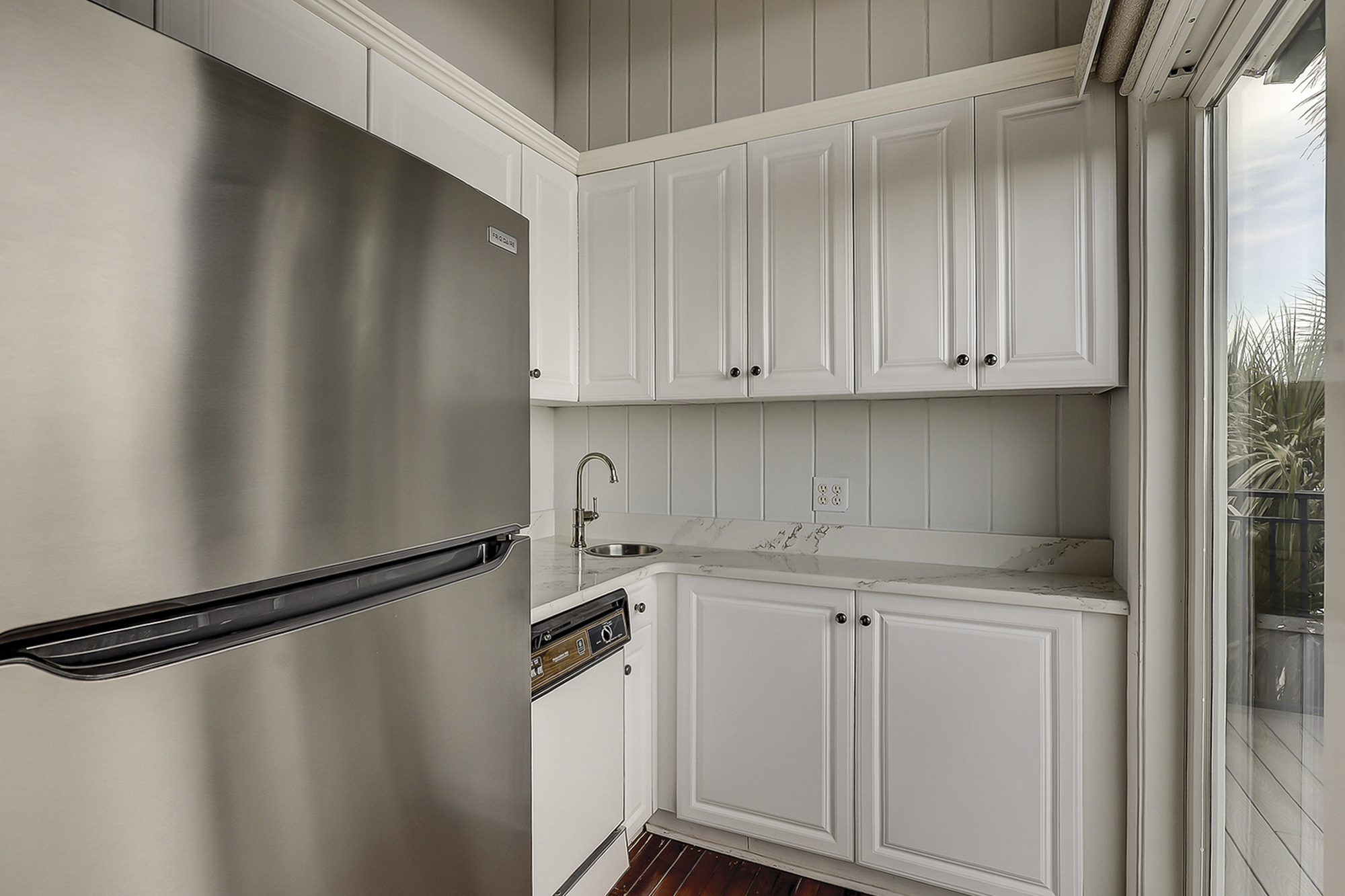 2nd Floor Mini Kitchen